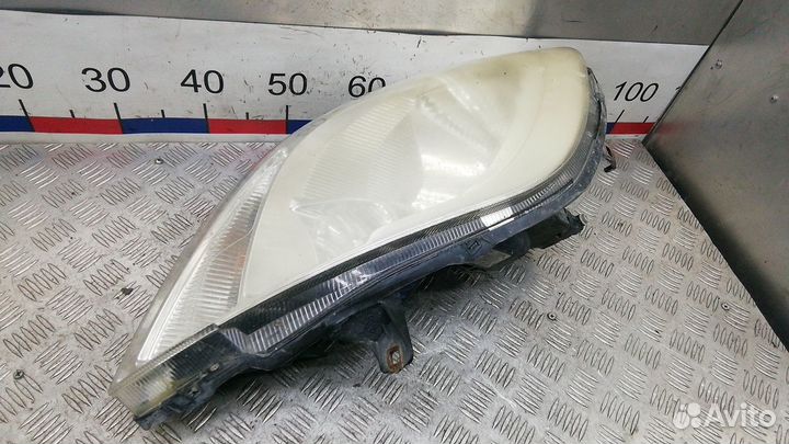 Фара Nissan Primastar X83 (2002-2014)