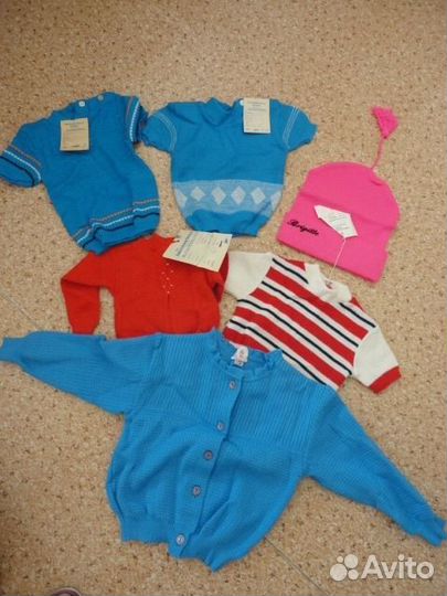 Продам детскую обувь, одежду на мальчика и девочку
