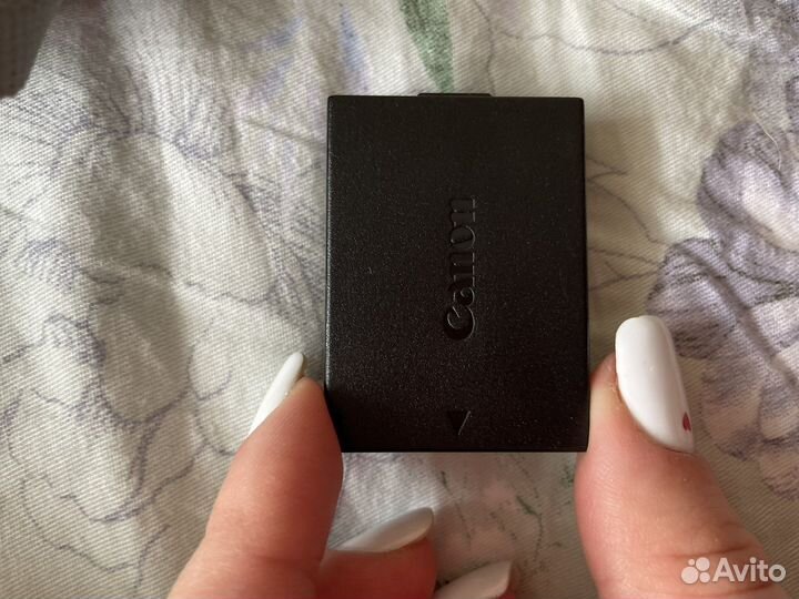 Зеркальный фотоаппарат canon eos 1100d