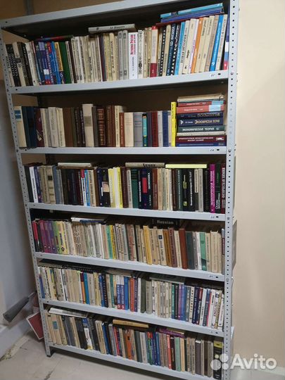 Книги около 7000 шт