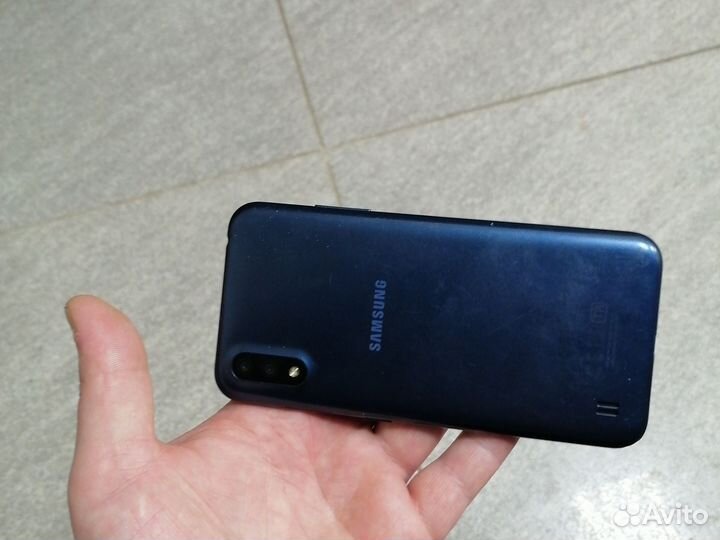 Samsung Galaxy A01, 2/16 ГБ