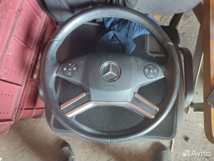 Руль на mercedes