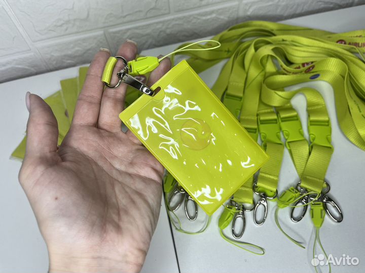 Бейдж с лентой 9шт