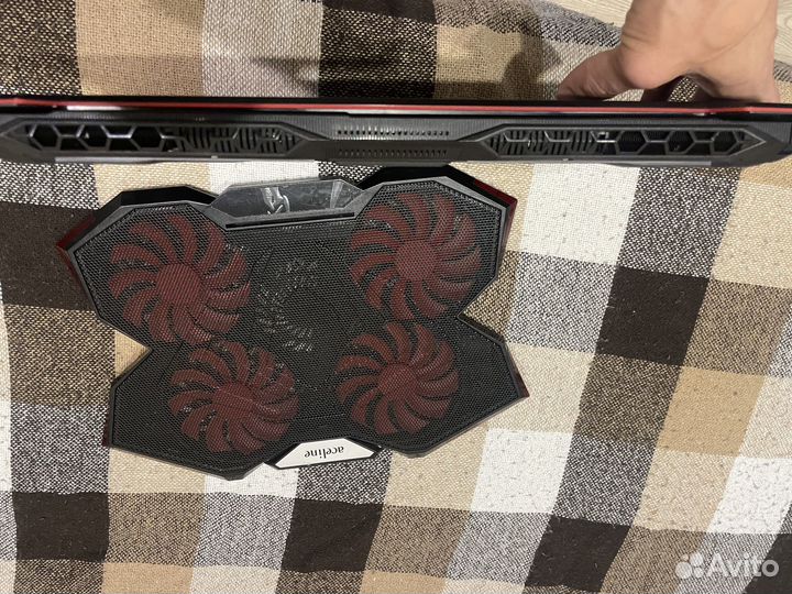 Игровой ноутбук 17.3 дюймов