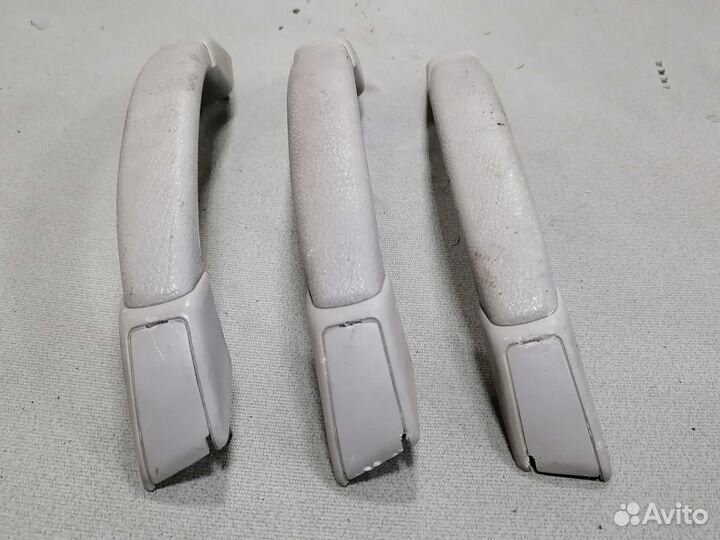 Ручка потолочная комплект Mitsubishi Mirage 1991