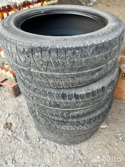 Stunner Winter 201 ST 215/55 R17