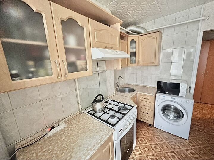 3-к. квартира, 57,3 м², 1/9 эт.