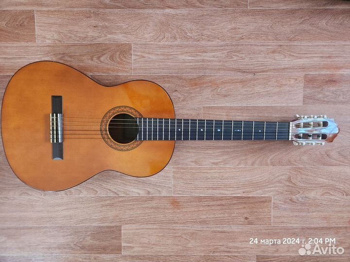 Гитара Ямаха С40