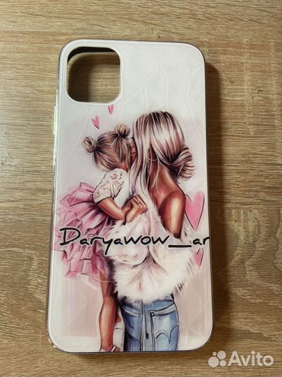 Чехлы на айфон 11