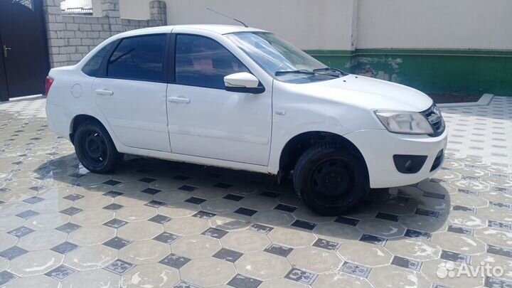 LADA Granta 1.6 МТ, 2014, 271 000 км