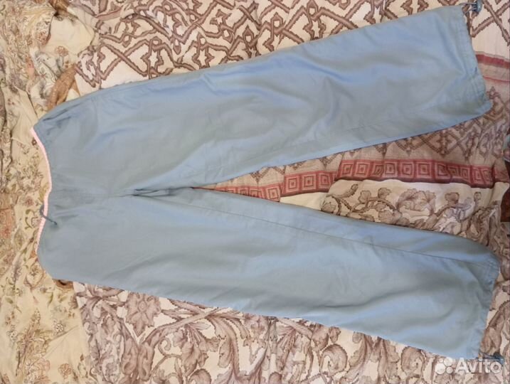 Спортивный костюм женский