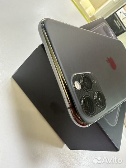 iPhone 11 Pro Max, 64 ГБ