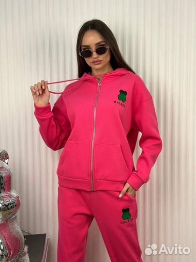 Спортивный костюм женский утеплённый S.M.L