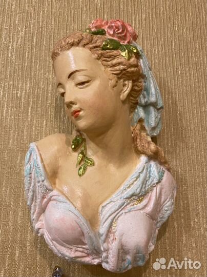 Бюст Девушка СССР гипс