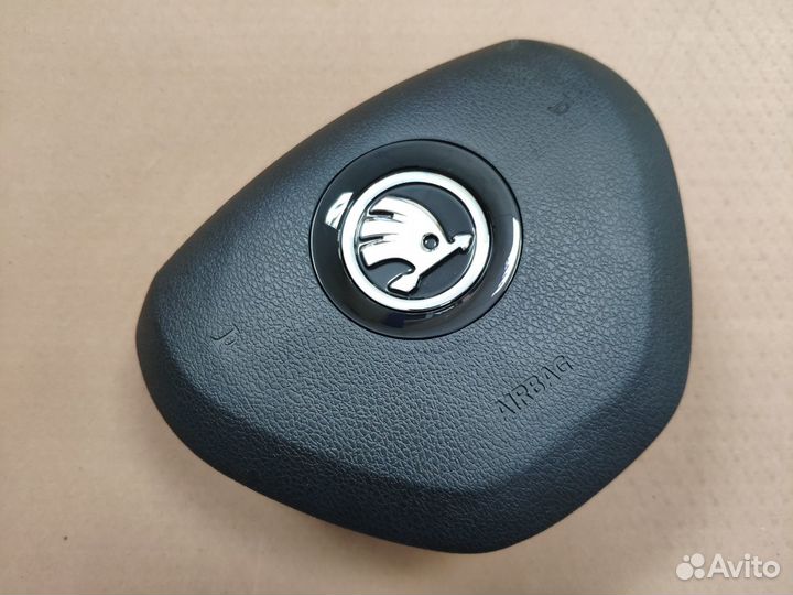 Заглушка руля Skoda Rapid, Actavia, Fabia