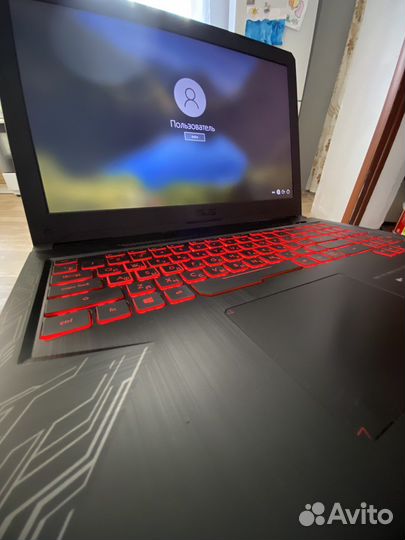 Asus FX504 gtx1050/16gbRAM