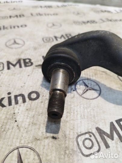 Рулевой наконечник правый Mercedes S-Class W221