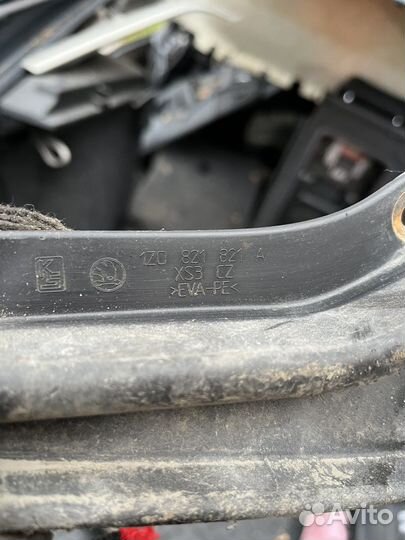 Задние брызговики skoda octavia a5