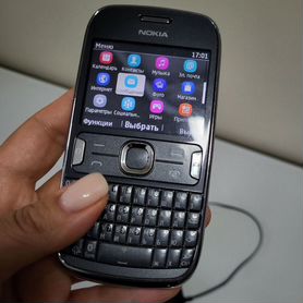 Nokia Asha 302