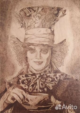 Безумный шляпник. Ручная работа на дереве