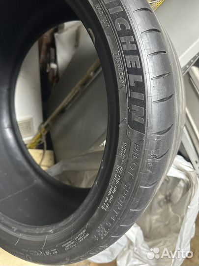 Michelin Pilot Sport 4 S 255/35 R19