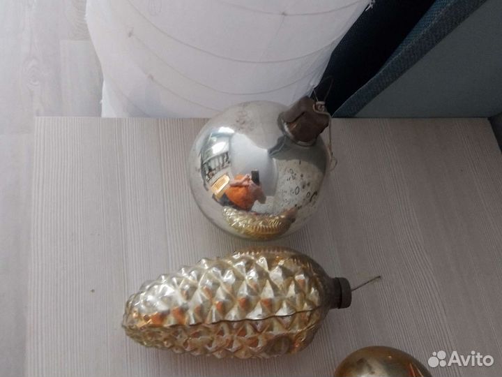 Елочные игрушки