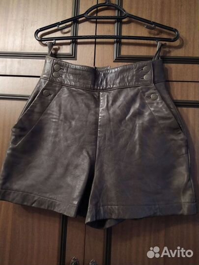 Шорты женские кожаные