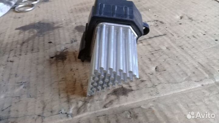 Резистор-Сопротивление (ёжик) печки BMW E39-Бмв 39