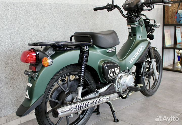 Новый мопед honda CC110 Cross Cub