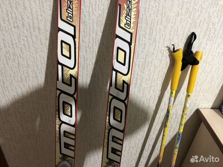 Беговые лыжи