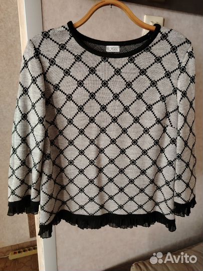 Костюм женский