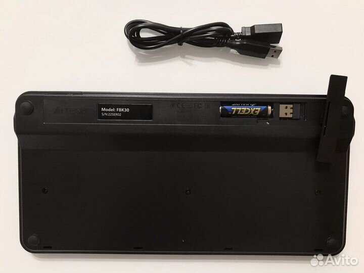 Беспроводная bluetooth клавиатура 2.4G