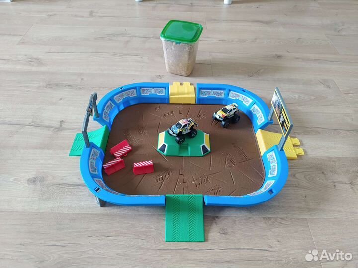 Набор арена+Monster jam+кинетический песок