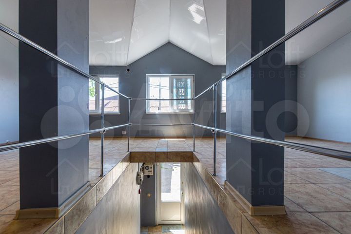 Двухэтажное помещение, 106.3 м²