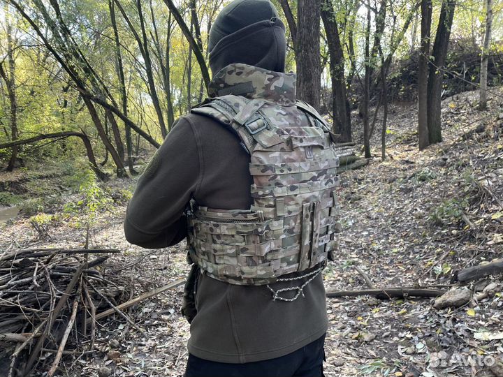 Тактический жилет с защитой от пуль