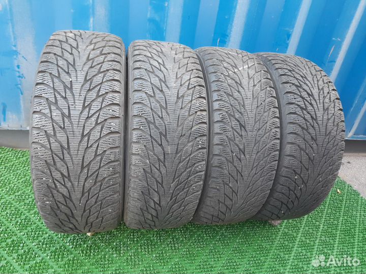 Nokian Tyres Hakkapeliitta R2 205/55 R16 104R