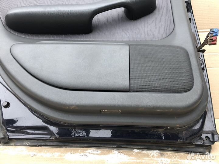Задняя левая дверь Audi A6 C5