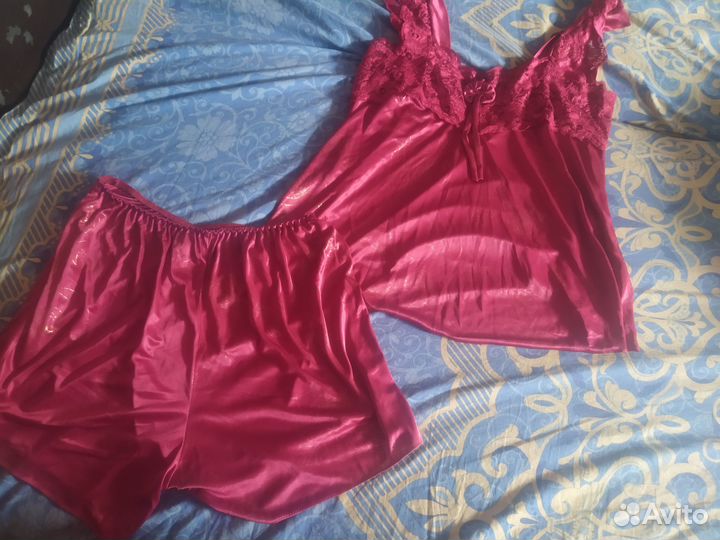 Пижамы женские (новые)