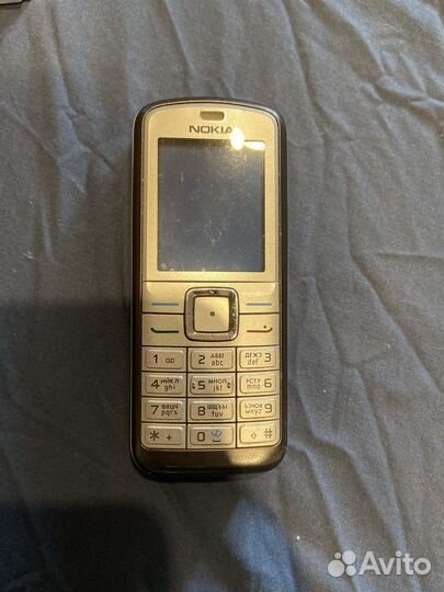 Телефон Nokia 6070