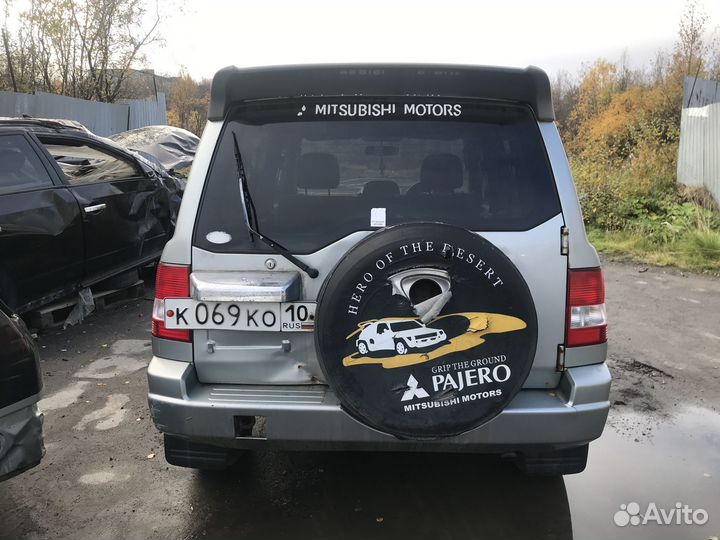Запчасти для Mitsubishi Pajero IO 1,8 GDI 1999 г