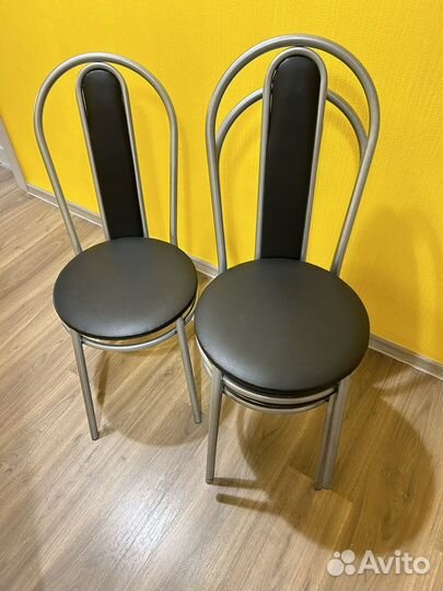 Кухонные стулья бу 4 шт
