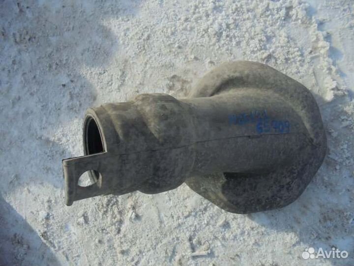 Пыльник рулевой колонки Toyota Corolla Fielder