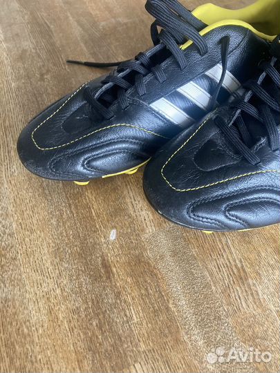 Бутсы футбольные adidas 11pro