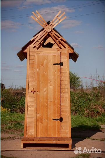 Уличный туалет деревянный TOP224