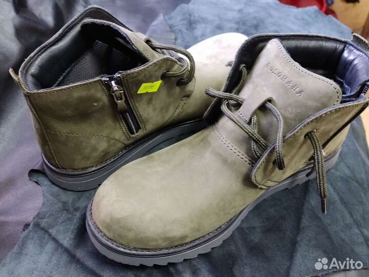 Ботинки демисезонные новые