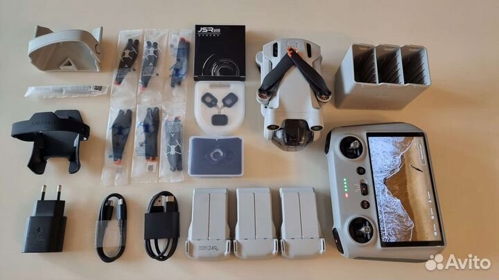 Dji mavic mini 3 pro RC combo + Fly More Kit plus