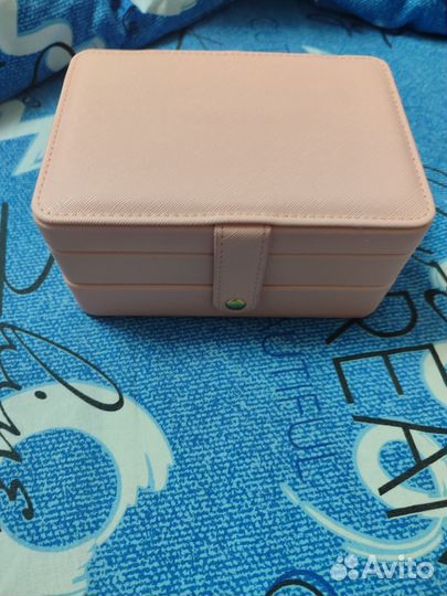 Шкатулка для украшений новая