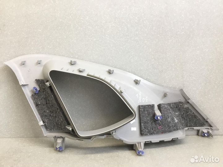 Обшивка багажника Renault Kaptur 2016