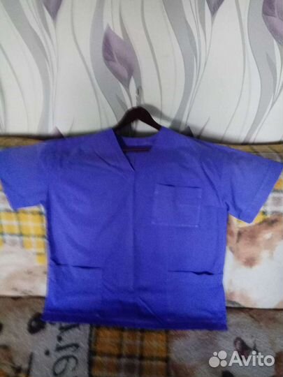 Куртка от медицинского костюма размер 52-54