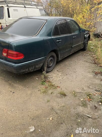 Двери Mercedes w210